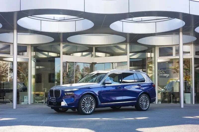 或引入双色车身！全新宝马X7将于明年推出！